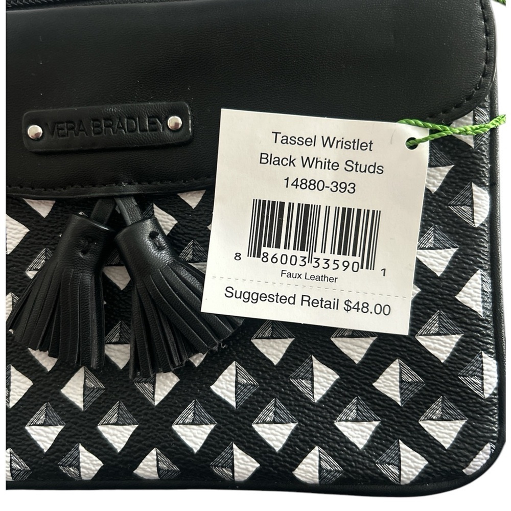VERA BRADLEY TASSEL WALLET BLACK WHITE  FAUX LEATHER WRISTLET NWT - Picture 4 of 7